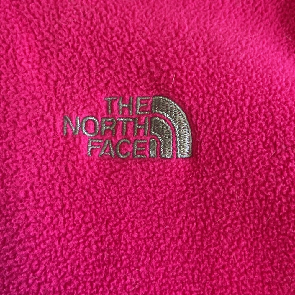 Pink and grey north face - Picture 2 of 3